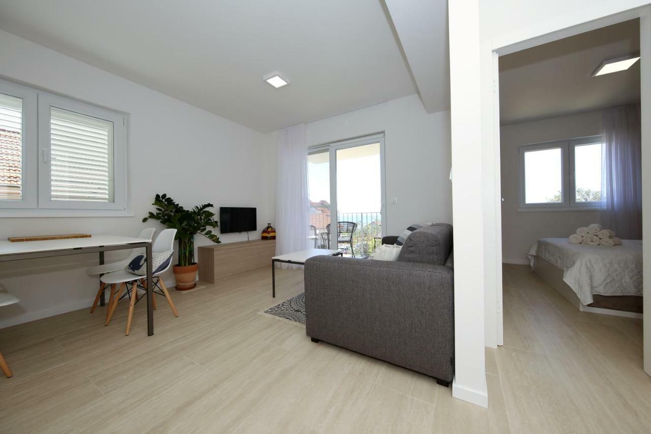 Apartma Valadar *