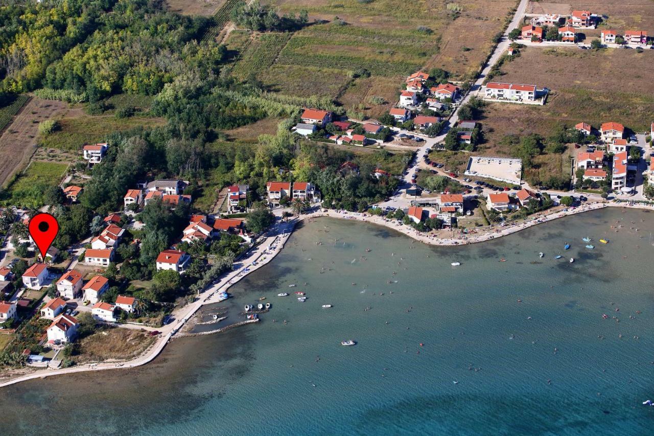 Valadar Apartma *
